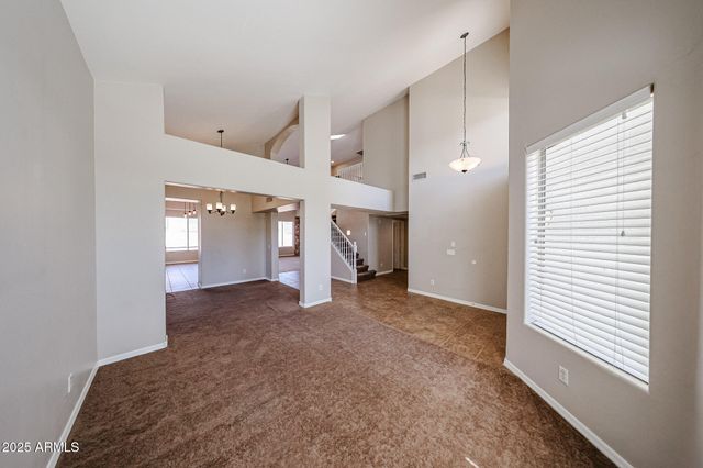 6506 W Molly Lane, Phoenix, AZ 85083