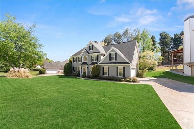 225 Ruby Forest Parkway, Suwanee, GA 30024