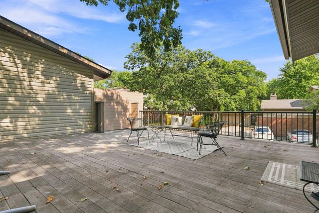 9701 Mill Creek Drive, Eden Prairie, MN 55347
