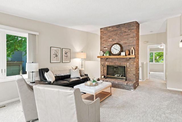 9701 Mill Creek Drive, Eden Prairie, MN 55347