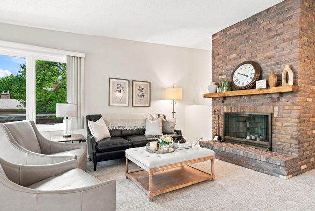 9701 Mill Creek Drive, Eden Prairie, MN 55347