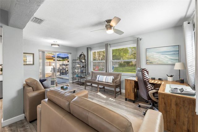 11781 68TH AVENUE, Seminole, FL 33772