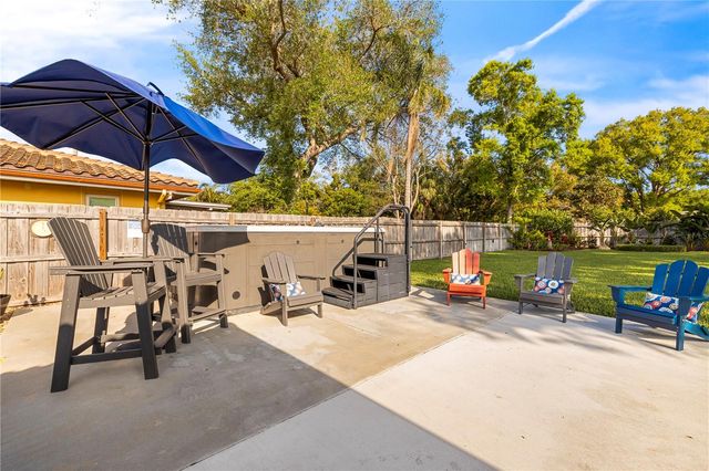 11781 68TH AVENUE, Seminole, FL 33772