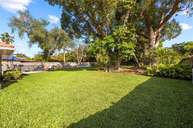 11781 68TH AVENUE, Seminole, FL 33772