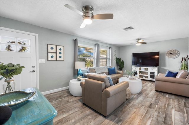 11781 68TH AVENUE, Seminole, FL 33772