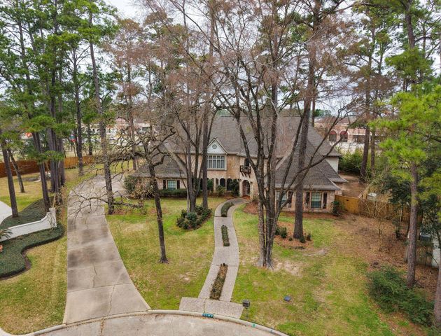 15235 Rainhollow Drive, Houston, TX 77070