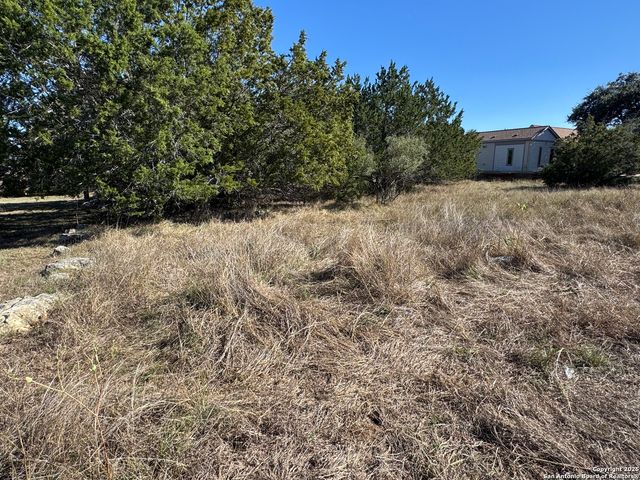 725 private road 1514, Bandera, TX 78003