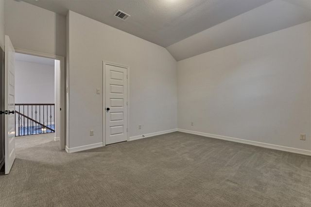 414 Mill Creek Road, Pinehurst, TX 77362