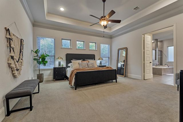 414 Mill Creek Road, Pinehurst, TX 77362