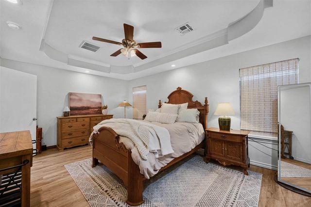 11217 NE Jere Layne, Elgin, OK 73538
