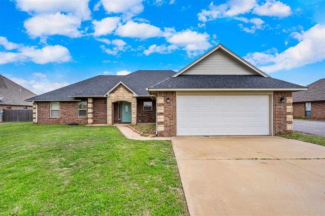 11217 NE Jere Layne, Elgin, OK 73538