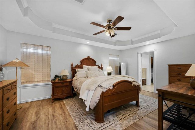 11217 NE Jere Layne, Elgin, OK 73538