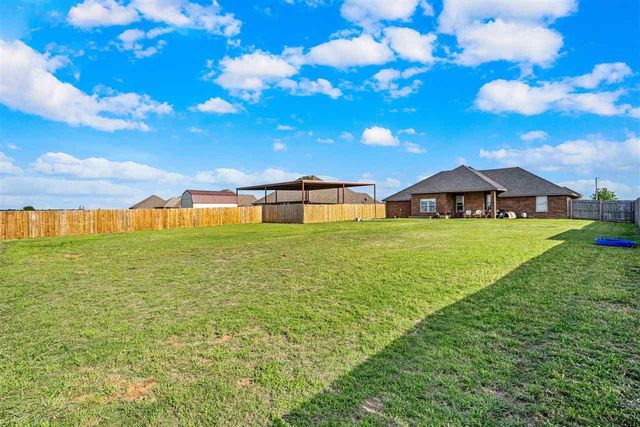 11217 NE Jere Layne, Elgin, OK 73538