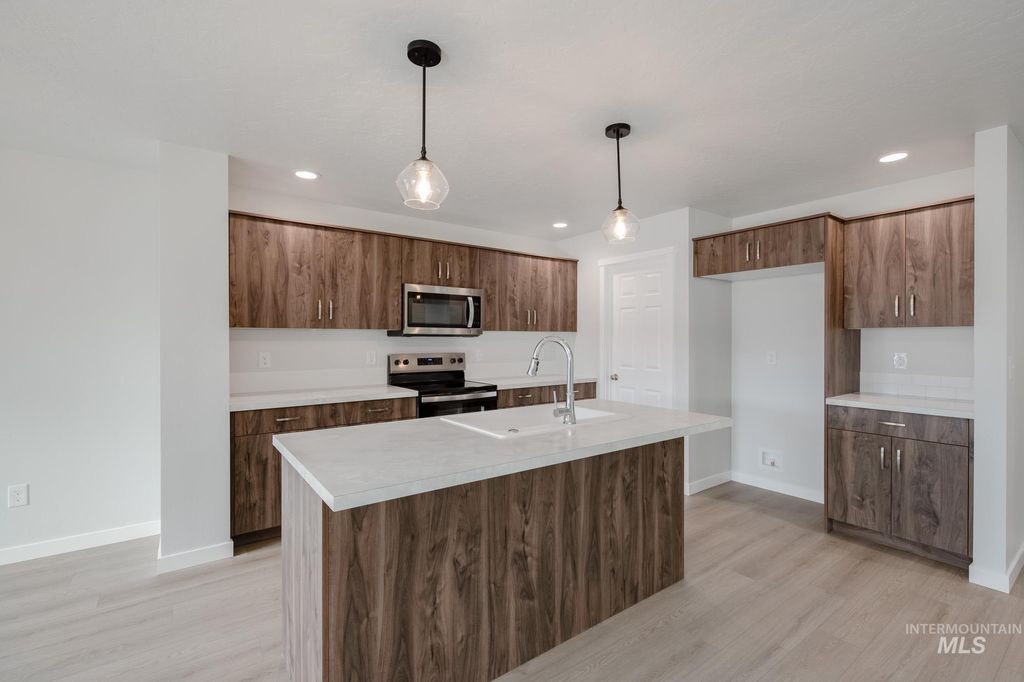 2383 W Fallon Lp, Nampa, ID 83651 photo 5