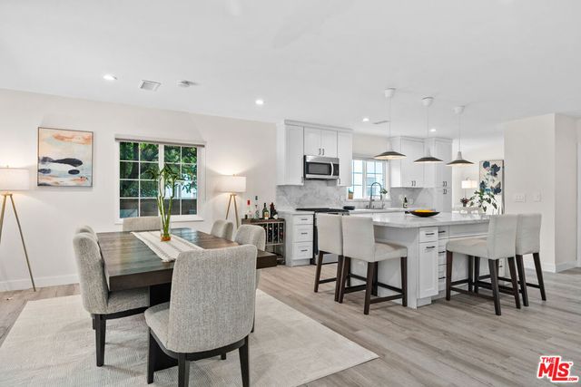 14346 Killion Street, Sherman Oaks, CA 91401