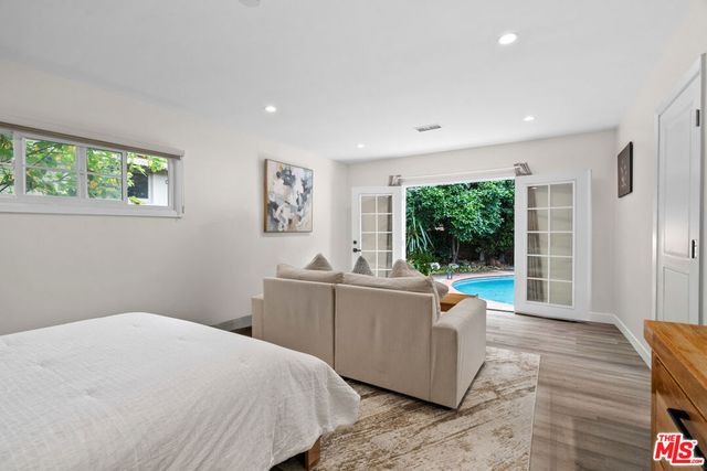 14346 Killion Street, Sherman Oaks, CA 91401