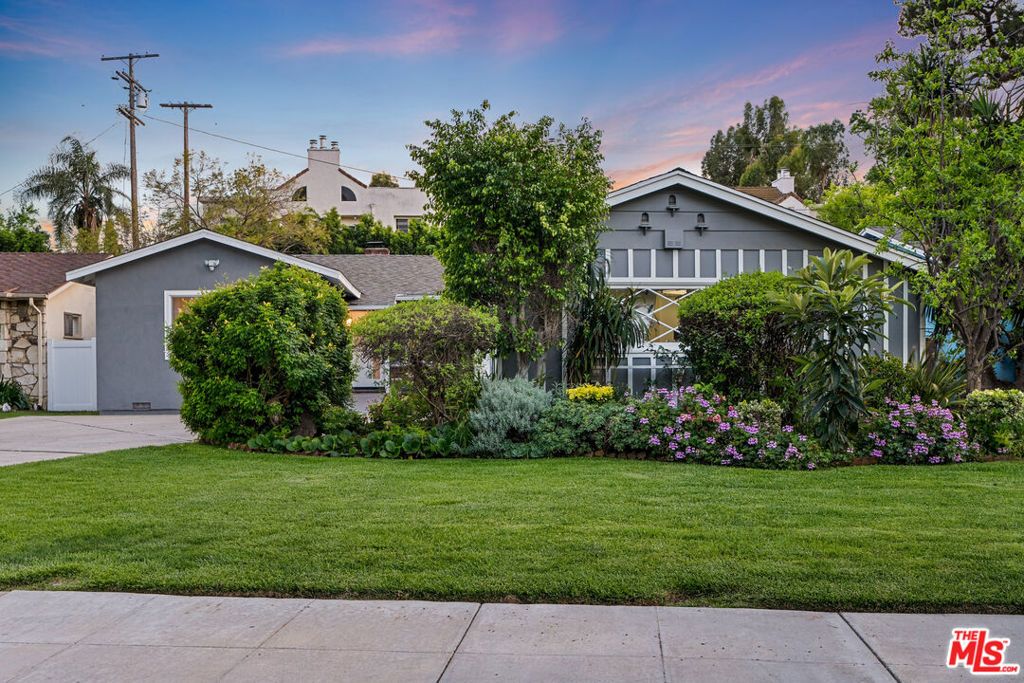 14346 Killion Street, Sherman Oaks, CA 91401
