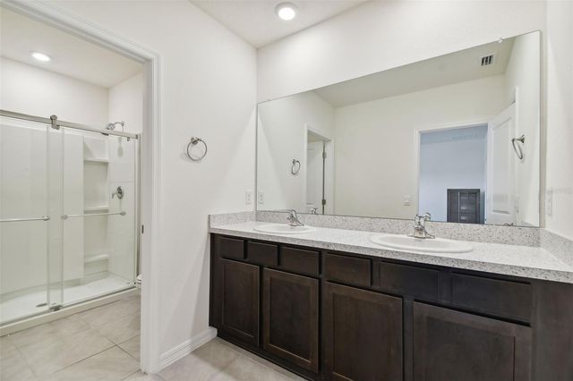 2880 EVERGREEN ELM PASS, Wesley Chapel, FL 33543