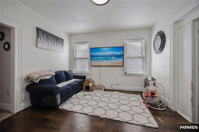 196 Windsor Street, Kearny, NJ 07032