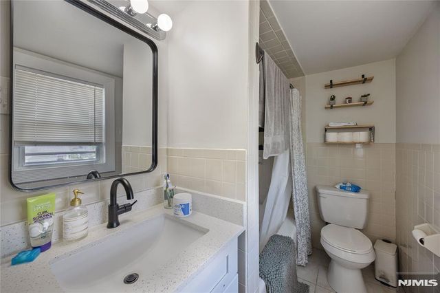 196 Windsor Street, Kearny, NJ 07032