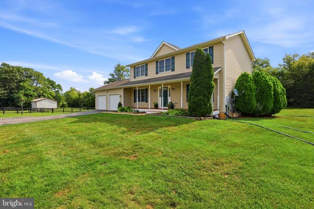128 SUNFLOWER DR, Kearneysville, WV 25430