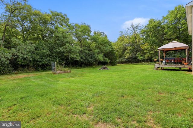 128 SUNFLOWER DR, Kearneysville, WV 25430