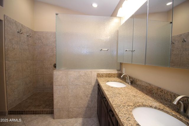 5437 W BLUEFIELD Avenue, Glendale, AZ 85308