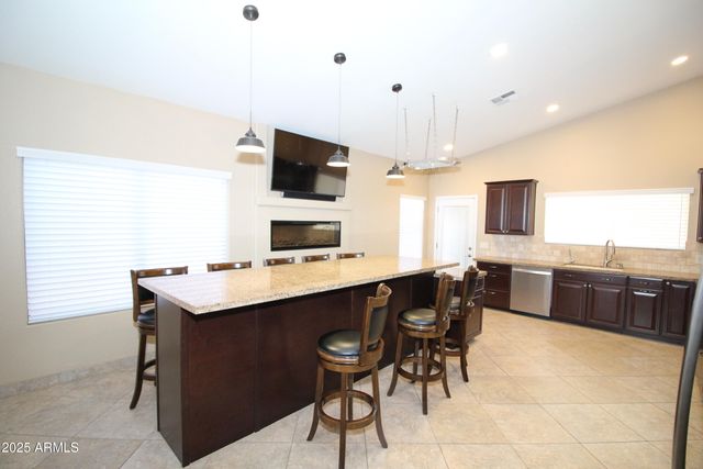 5437 W BLUEFIELD Avenue, Glendale, AZ 85308