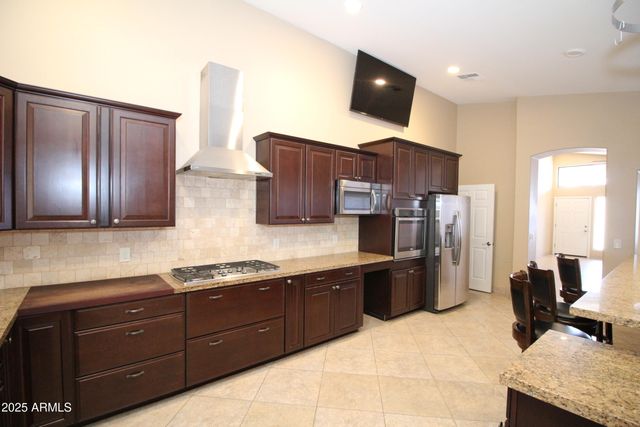 5437 W BLUEFIELD Avenue, Glendale, AZ 85308