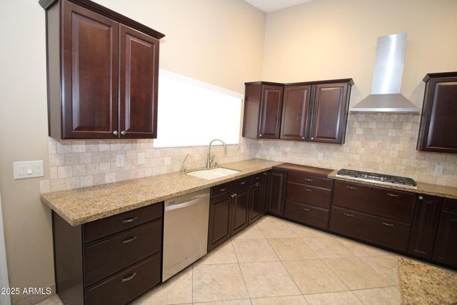 5437 W BLUEFIELD Avenue, Glendale, AZ 85308