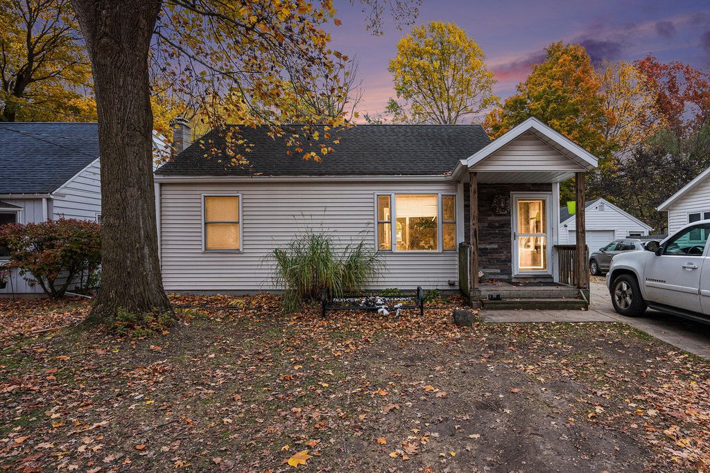 5418 Keyes Drive, Cooper Twp, MI 49004