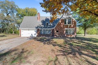 2936 N Wedgewood Dr, Wichita, KS 67204