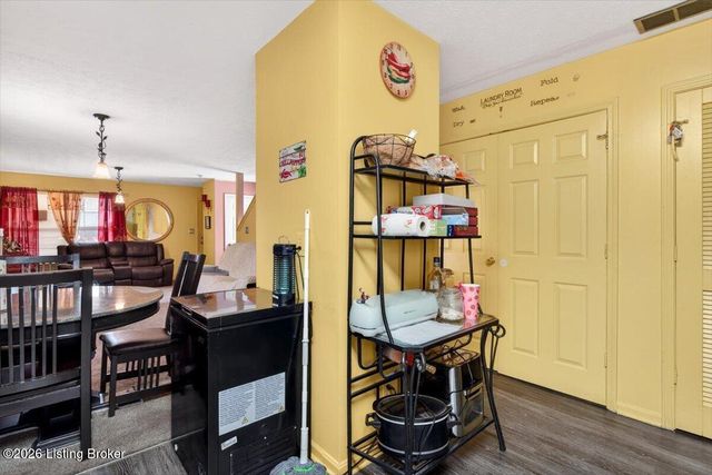 2217 Woodland Ave, Louisville, KY 40210