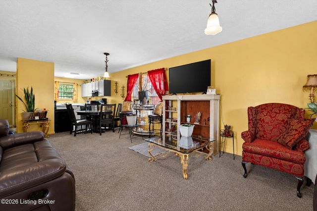 2217 Woodland Ave, Louisville, KY 40210