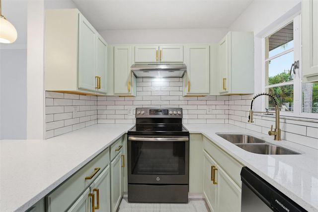 808 GUILD DRIVE, Venice, FL 34285