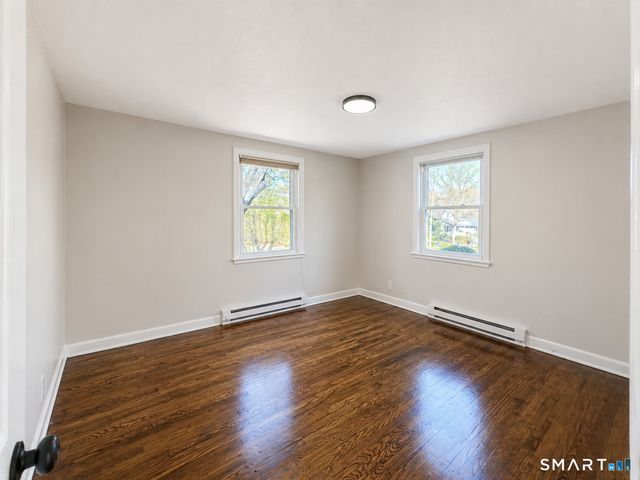 6 Peach Street, Waterbury, CT 06708