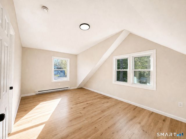 6 Peach Street, Waterbury, CT 06708