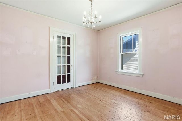 717 Yale Avenue, Webster Groves, MO 63119