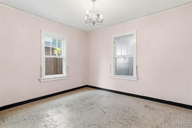 717 Yale Avenue, Webster Groves, MO 63119