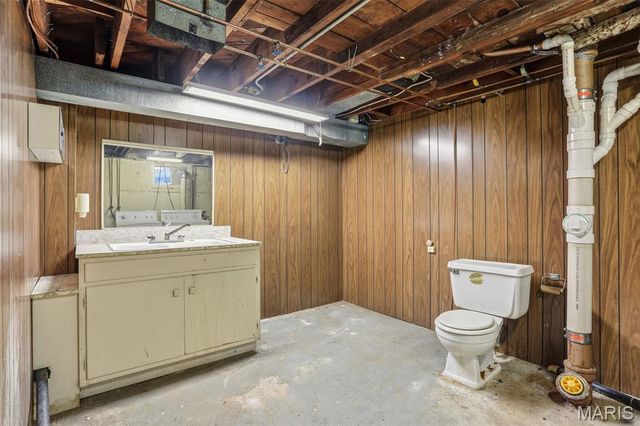 717 Yale Avenue, Webster Groves, MO 63119