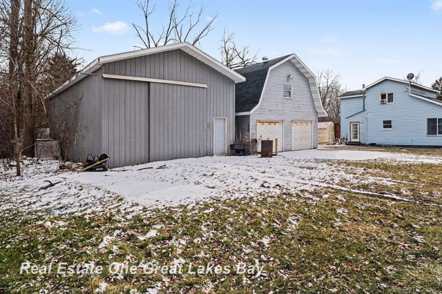 2216 Allison Street, Buena Vista Twp, MI 48601