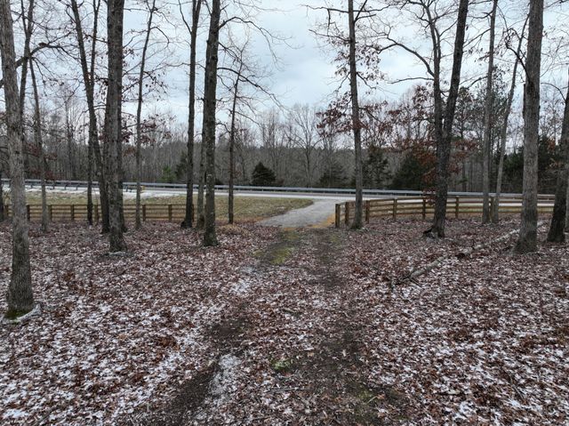 6072 New Highway 7, Santa Fe, TN 38482