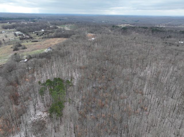 6072 New Highway 7, Santa Fe, TN 38482