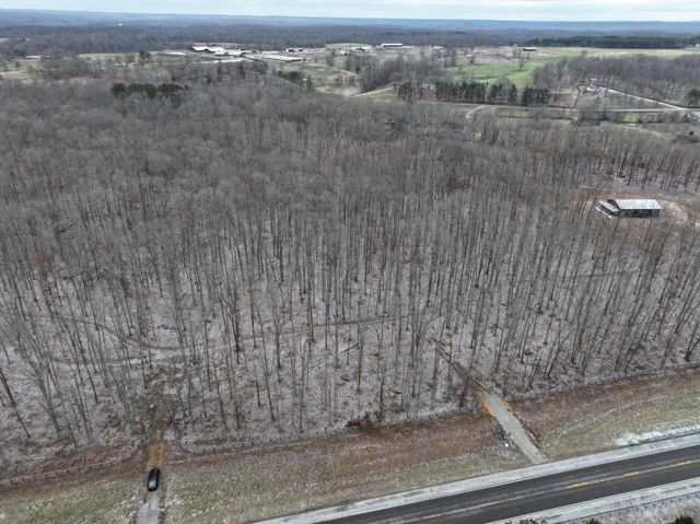 6072 New Highway 7, Santa Fe, TN 38482