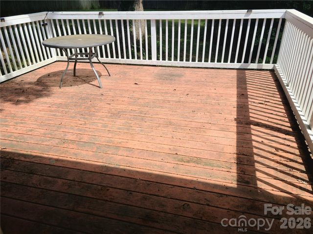 2230 Kenwood Drive, Kannapolis, NC 28081