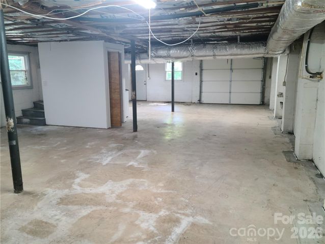 2230 Kenwood Drive, Kannapolis, NC 28081