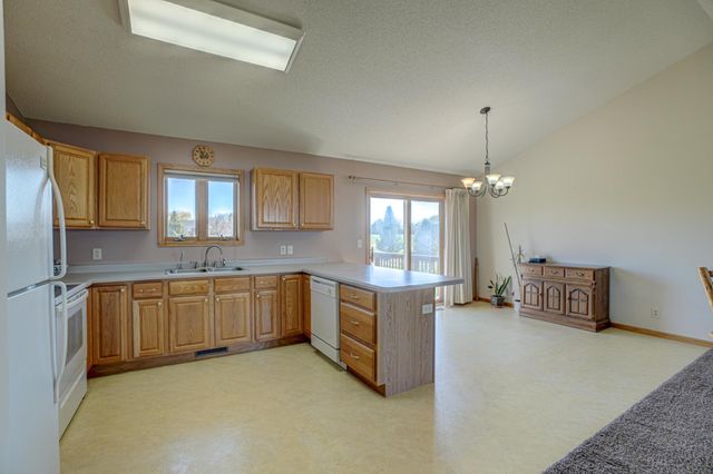 1331 141st Street, New Richmond, WI 54017