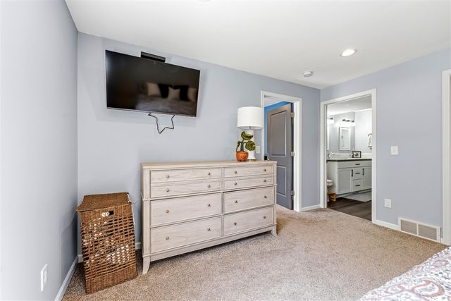 10110 E Riley Street, Zeeland, MI 49464