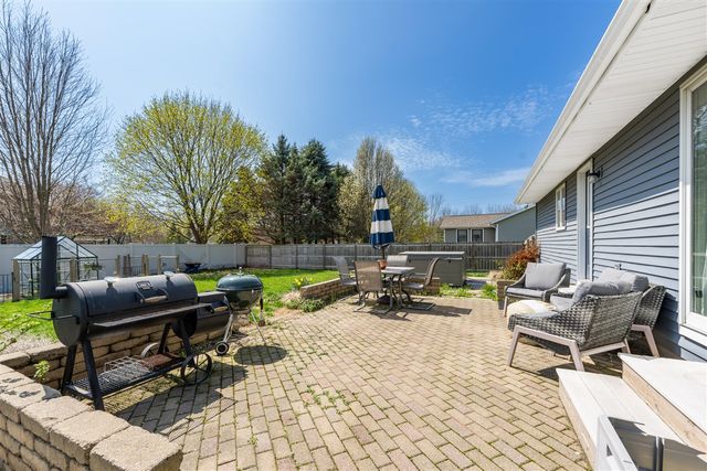 10110 E Riley Street, Zeeland, MI 49464
