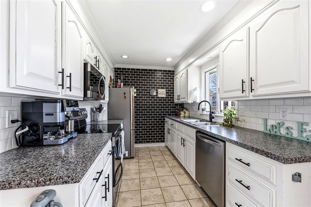 10110 E Riley Street, Zeeland, MI 49464